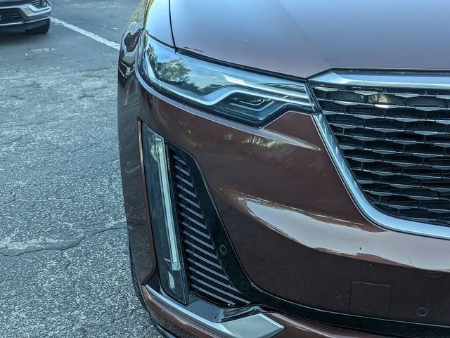 Certified 2023 Cadillac XT6 Premium Luxury FWD image 9