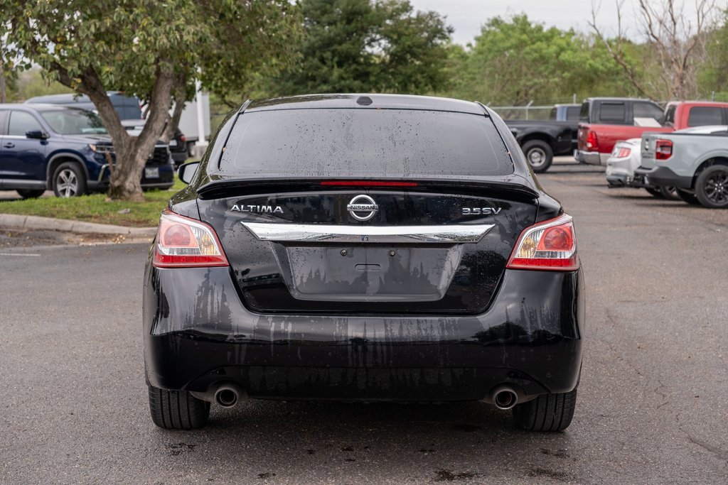 Used 2013 Nissan Altima 3.5 SV image 4