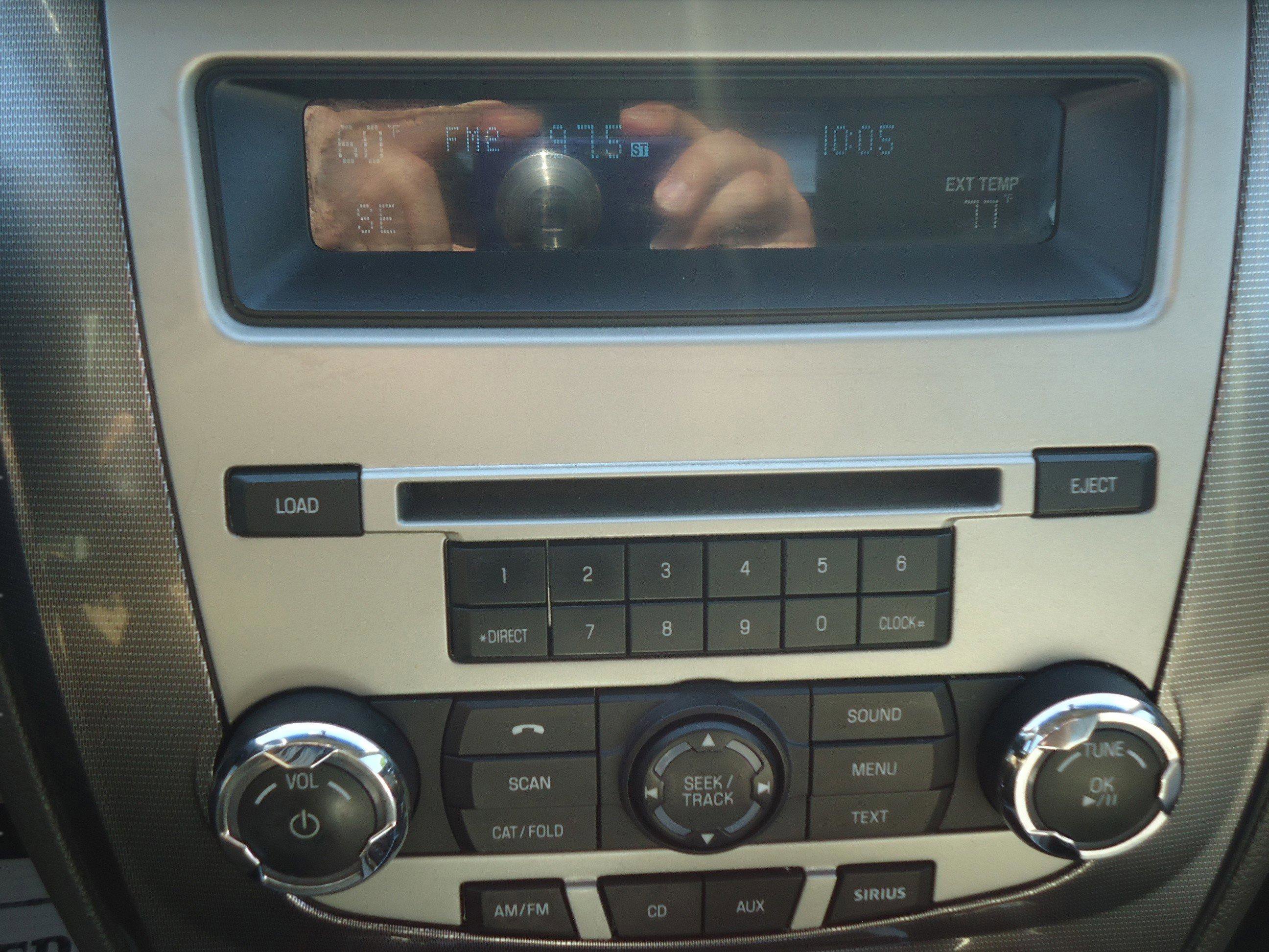 Used 2011 Ford Fusion SEL FWD image 14