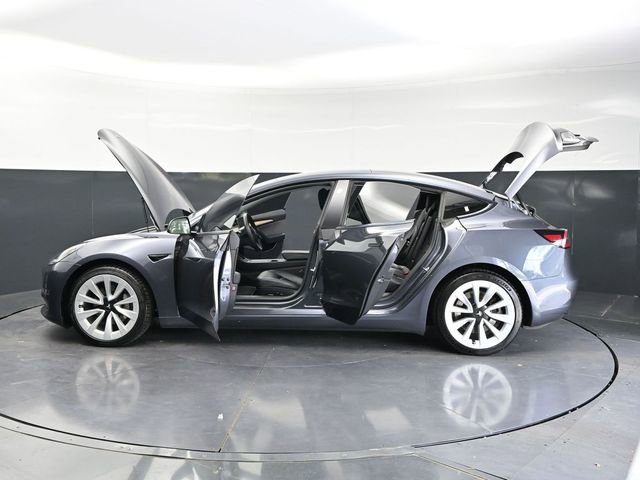 Used 2023 Tesla Model 3 Standard Range RWD image 39