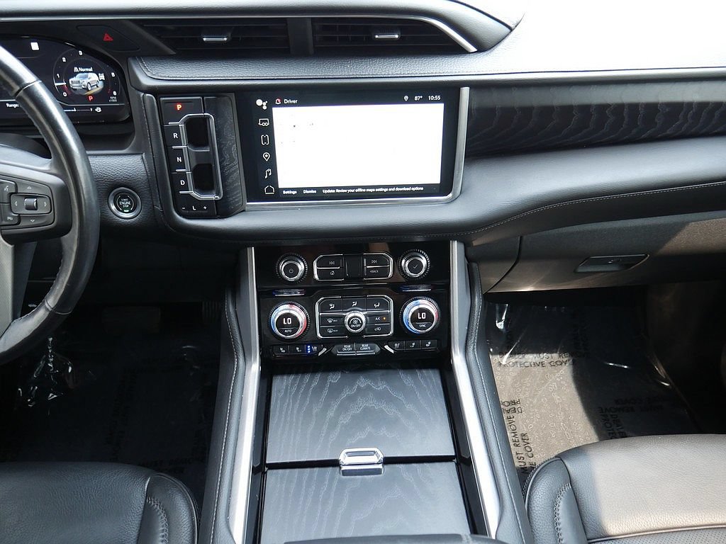 Used 2022 GMC Yukon Denali w/ Max Trailering Package AWD/4WD image 21