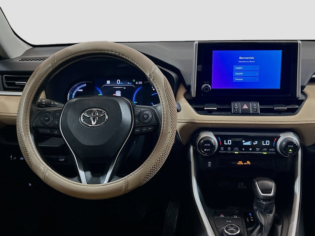 Used 2024 Toyota RAV4 XLE Premium AWD/4WD image 19