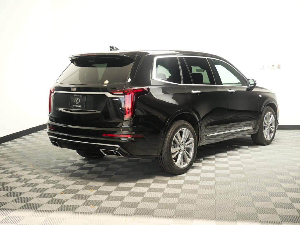 Used 2025 Cadillac XT6 Premium Luxury w/ Technology Package AWD/4WD image 8