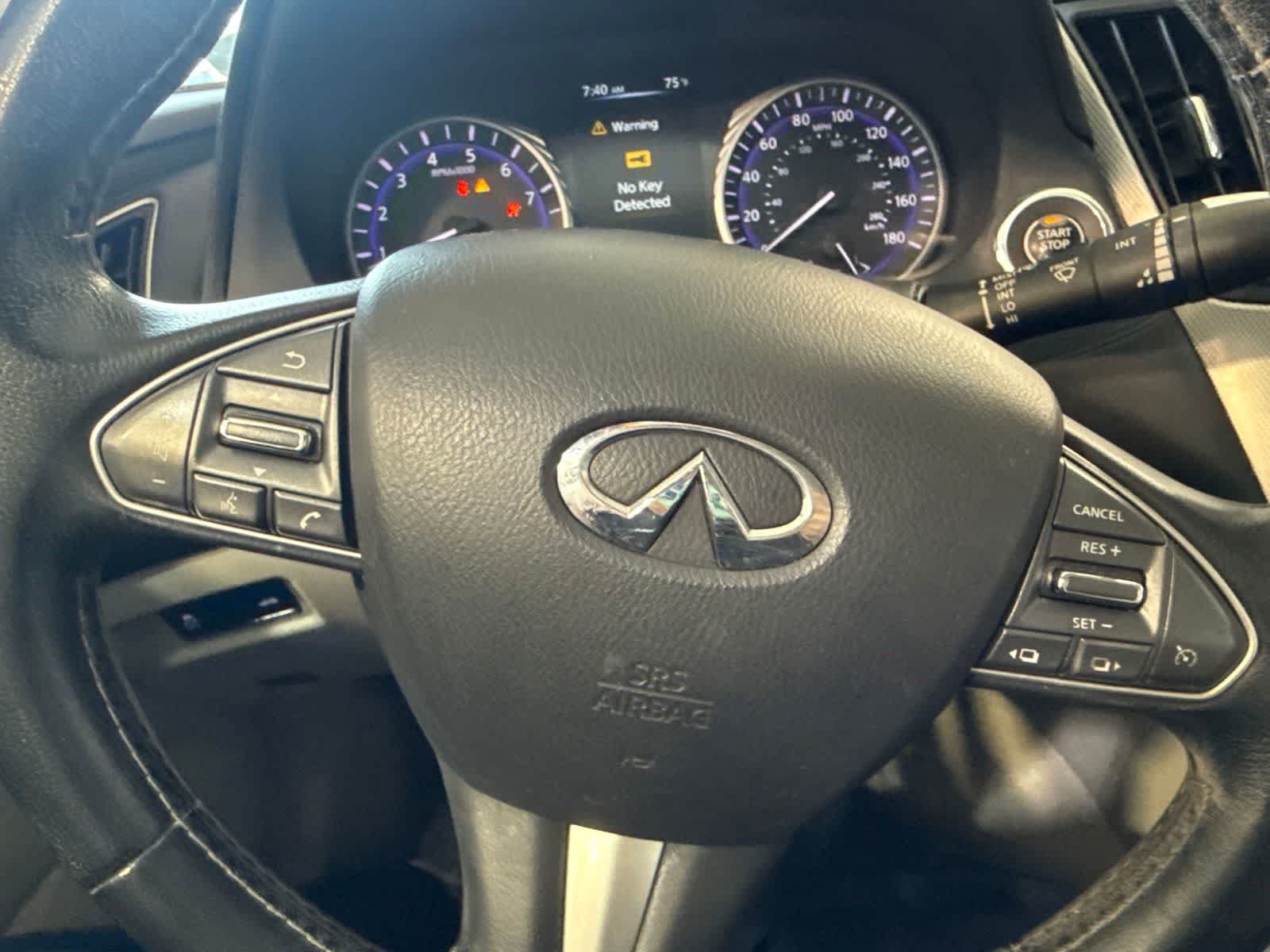 Used 2015 INFINITI Q50 Premium w/ Navigation Package RWD image 21