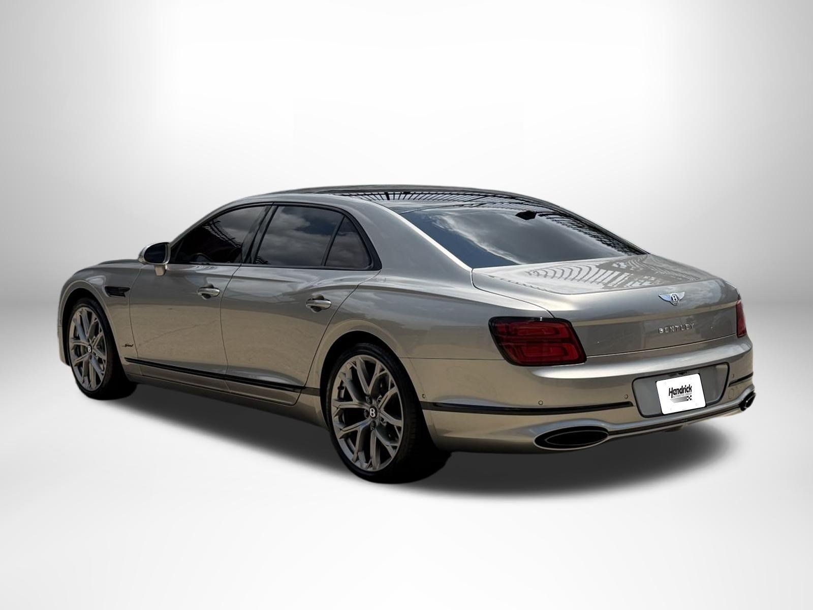 Certified 2024 Bentley Flying Spur W12 AWD/4WD image 3