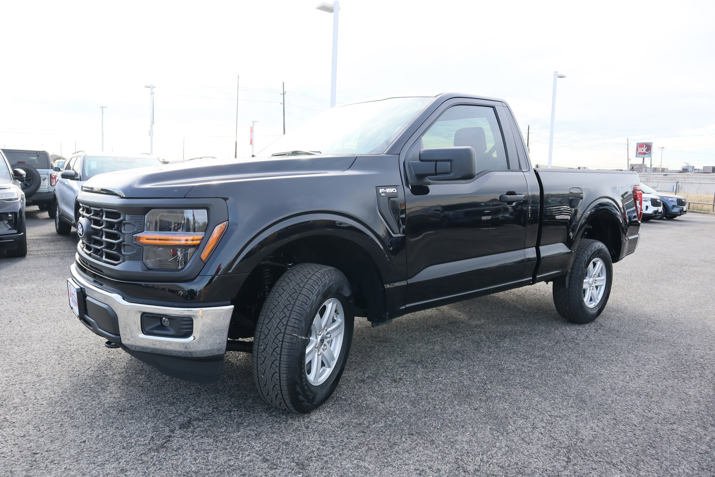 New 2026 Ford F150 XL w/ Equipment Group 103A High image 8