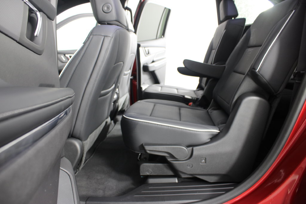 New 2027 Buick Enclave Sport Touring w/ Power Package FWD image 21