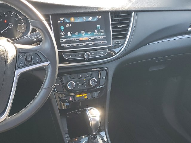 Certified 2020 Buick Encore Preferred FWD image 12