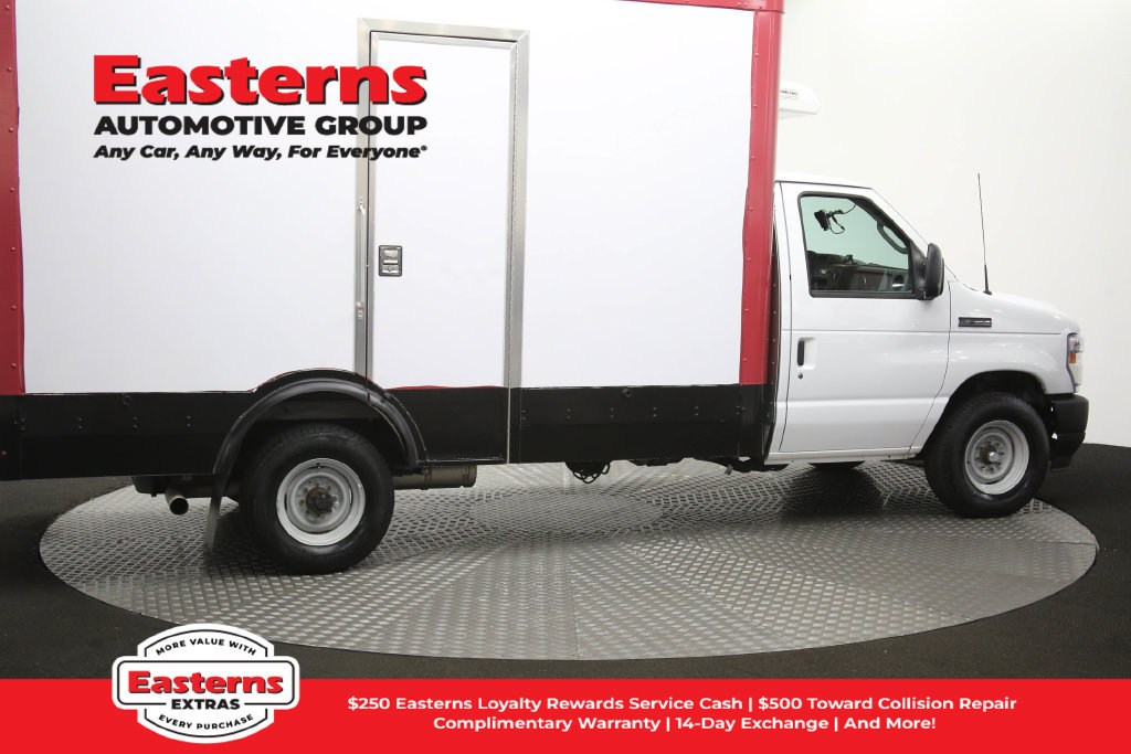 Used 2023 Ford E-350 and Econoline 350 Super Duty w/ Power Windows & Locks Group RWD image 43