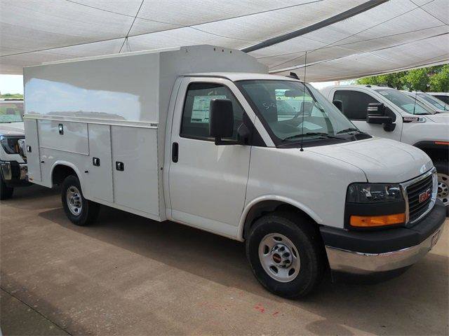 New 2024 GMC Savana 3500 w/ Power Convenience Package
