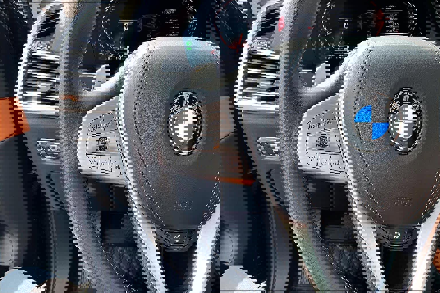 Used 2022 BMW X7 xDrive40i w/ Premium Package image 24