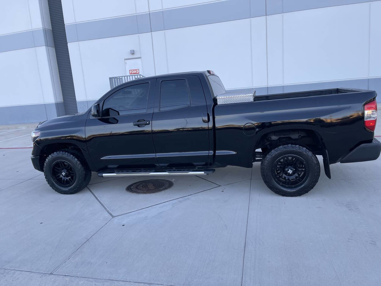 Used 2014 Toyota Tundra SR RWD image 6