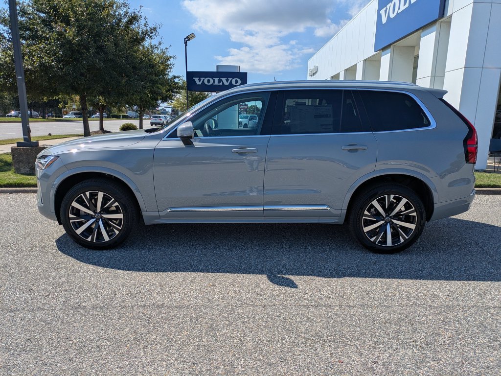 New 2027 Volvo XC90 B5 Core AWD/4WD image 3