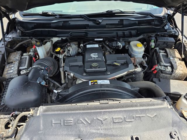 Used 2018 RAM 2500 Tradesman w/ Chrome Appearance Group AWD/4WD image 12