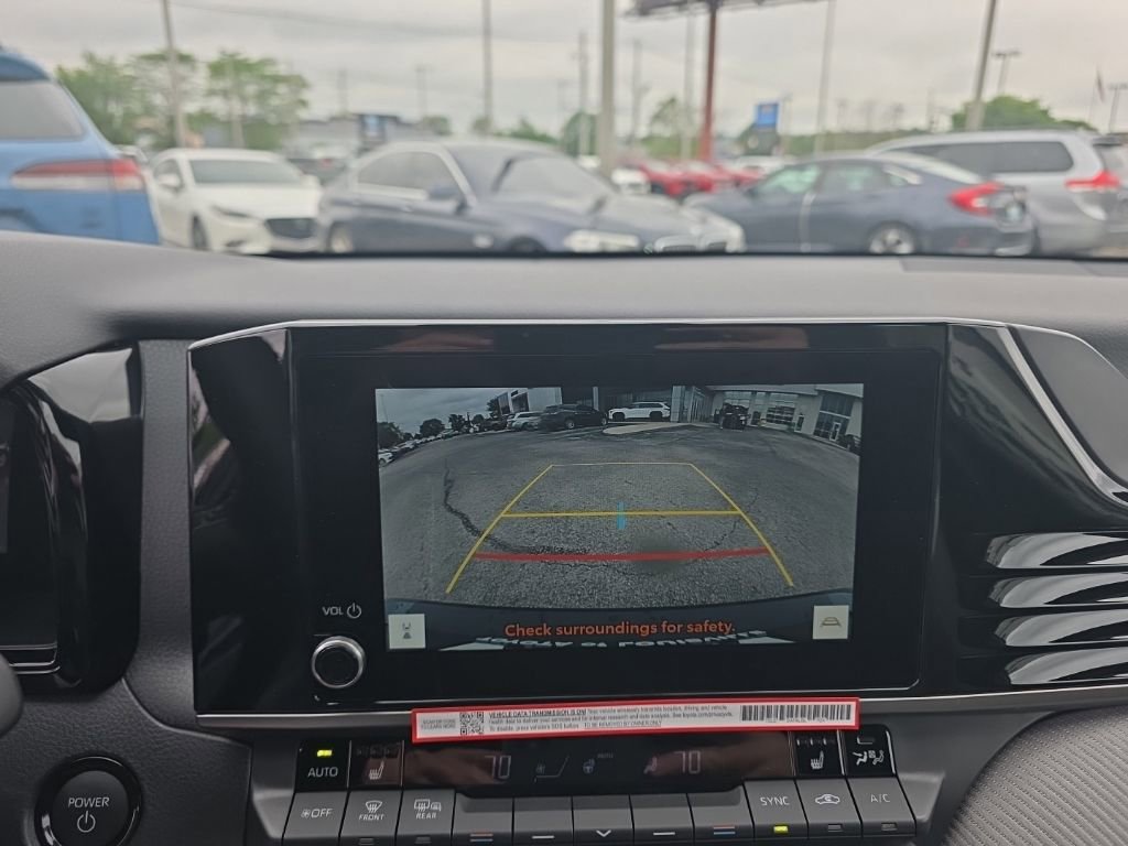 New 2026 Toyota Camry SE FWD image 19