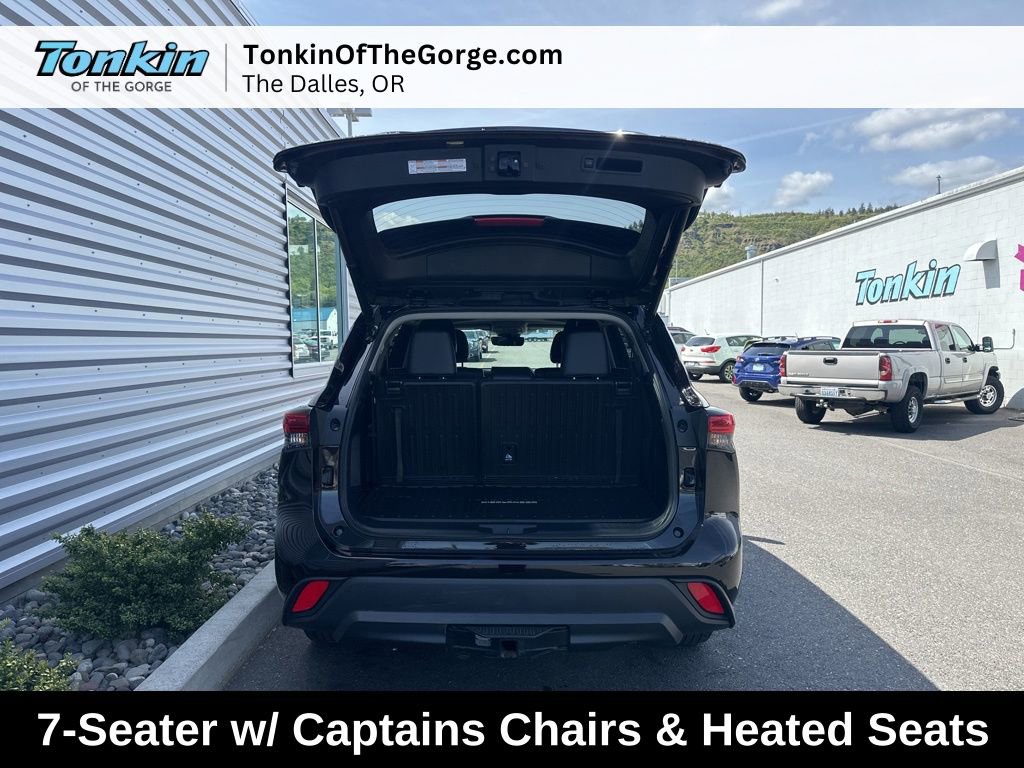 Used 2022 Toyota Highlander XLE AWD/4WD image 4