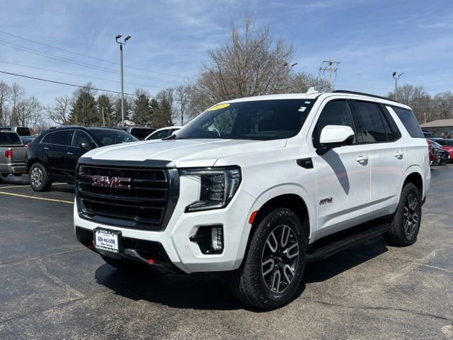 Used 2023 GMC Yukon AT4 w/ Technology Package AWD/4WD image 5