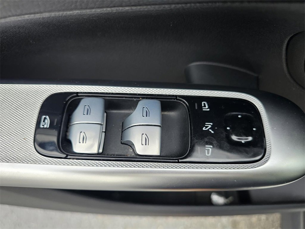 Certified 2024 Mercedes-Benz GLC 300 4MATIC image 13