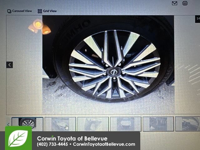 Used 2025 Nissan Altima 2.5 SV FWD image 13