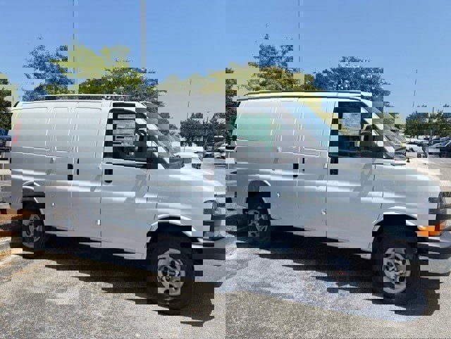 New 2025 GMC Savana 2500 w/ Driver Convenience Package image 2