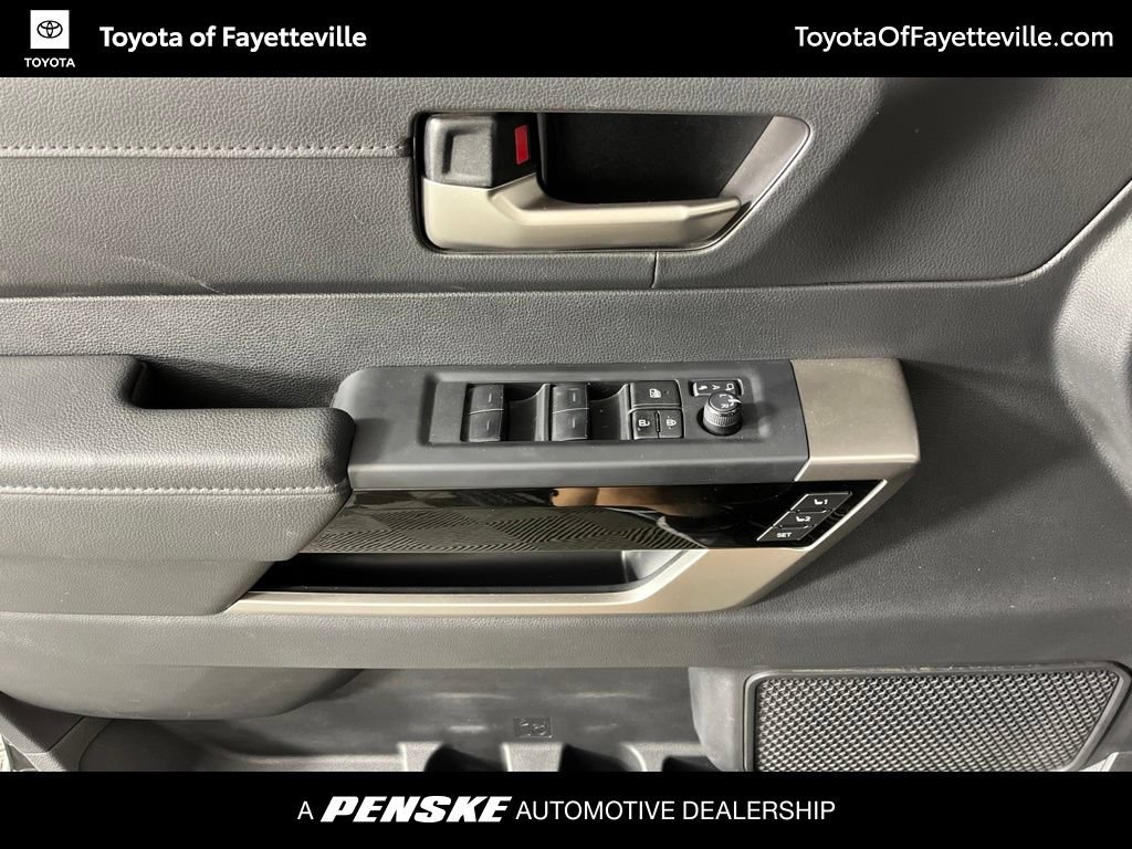 Used 2024 Toyota Tundra Limited AWD/4WD image 27