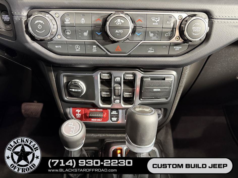 Used 2026 Jeep Wrangler Unlimited Rubicon AWD/4WD image 30
