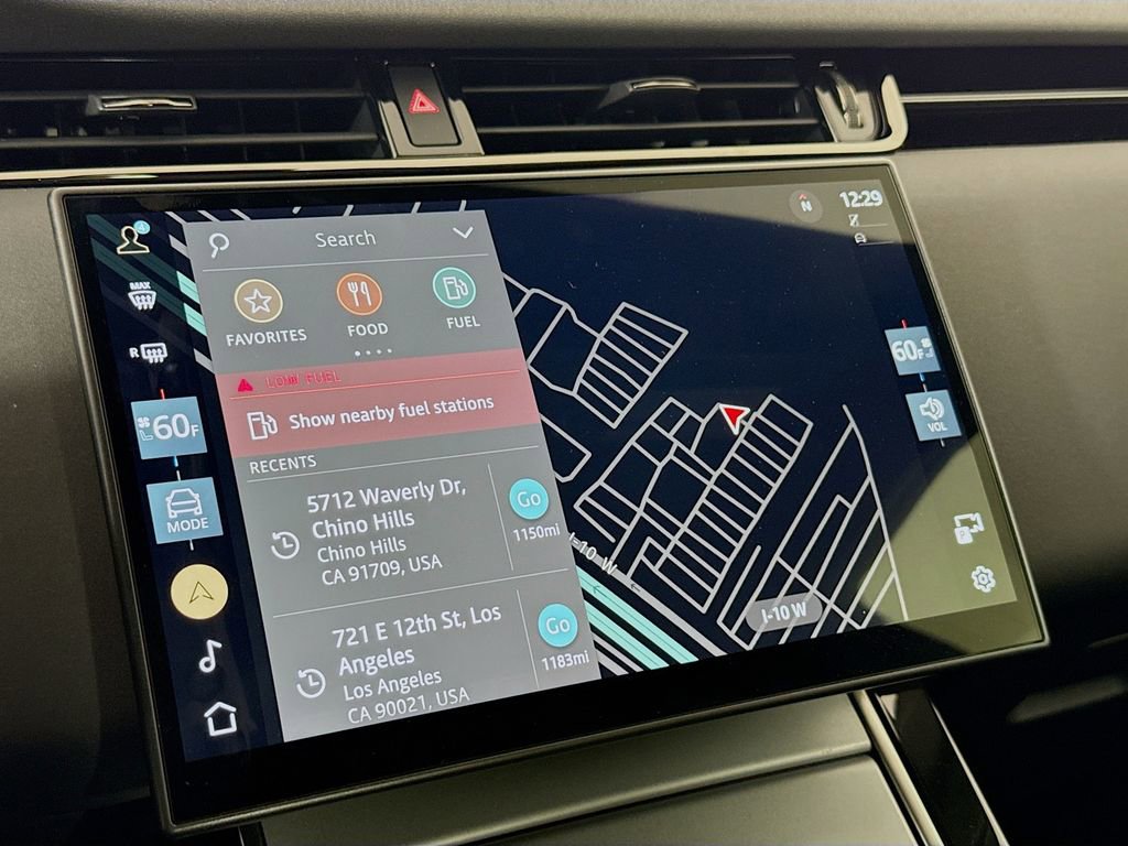 Used 2024 Land Rover Range Rover Evoque S image 13