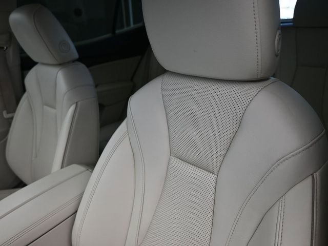 Used 2023 Buick Envision Essence image 18