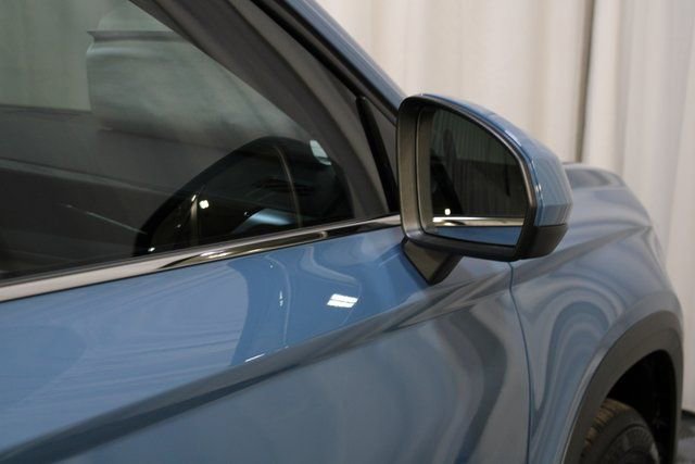 New 2026 Volkswagen Taos SE AWD/4WD image 28