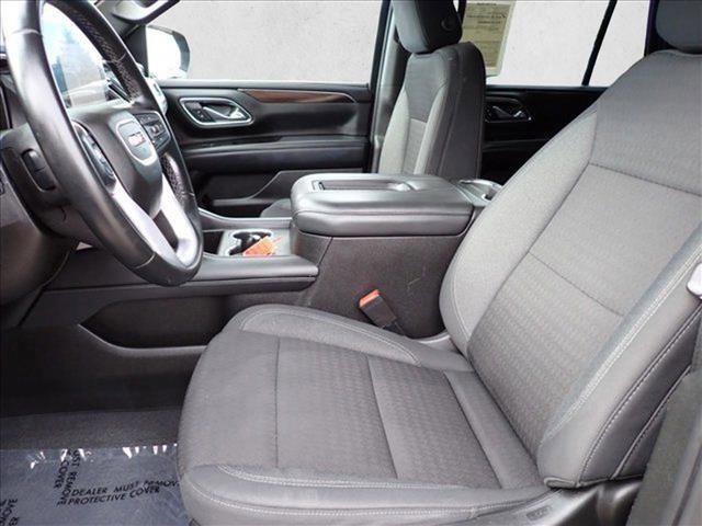 Used 2023 GMC Yukon SLE AWD/4WD image 13