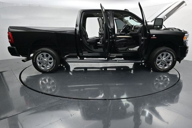 Used 2023 RAM 3500 Laramie AWD/4WD image 37