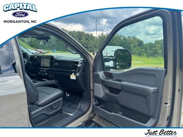 New 2026 Ford F250 Lariat w/ FX4 Off-Road Package AWD/4WD image 13