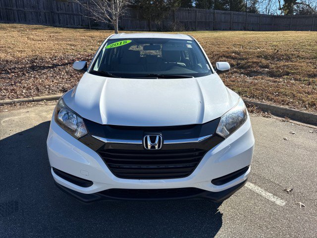 Used 2018 Honda HR-V LX image 2