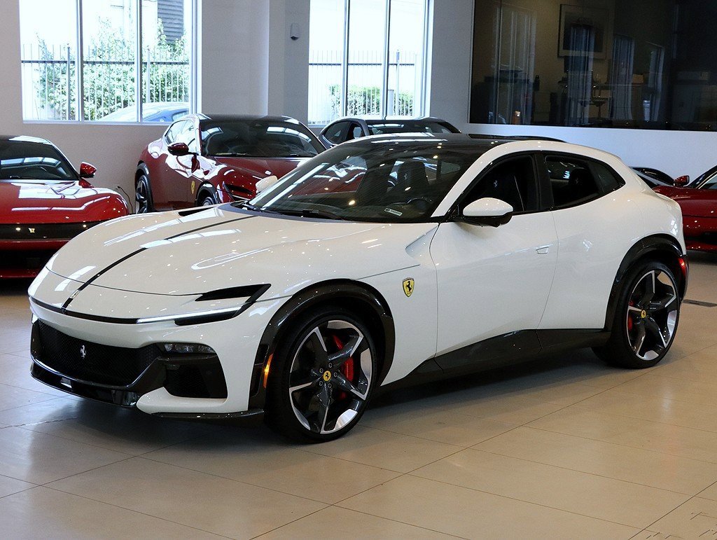 Certified 2024 Ferrari Purosangue image 32