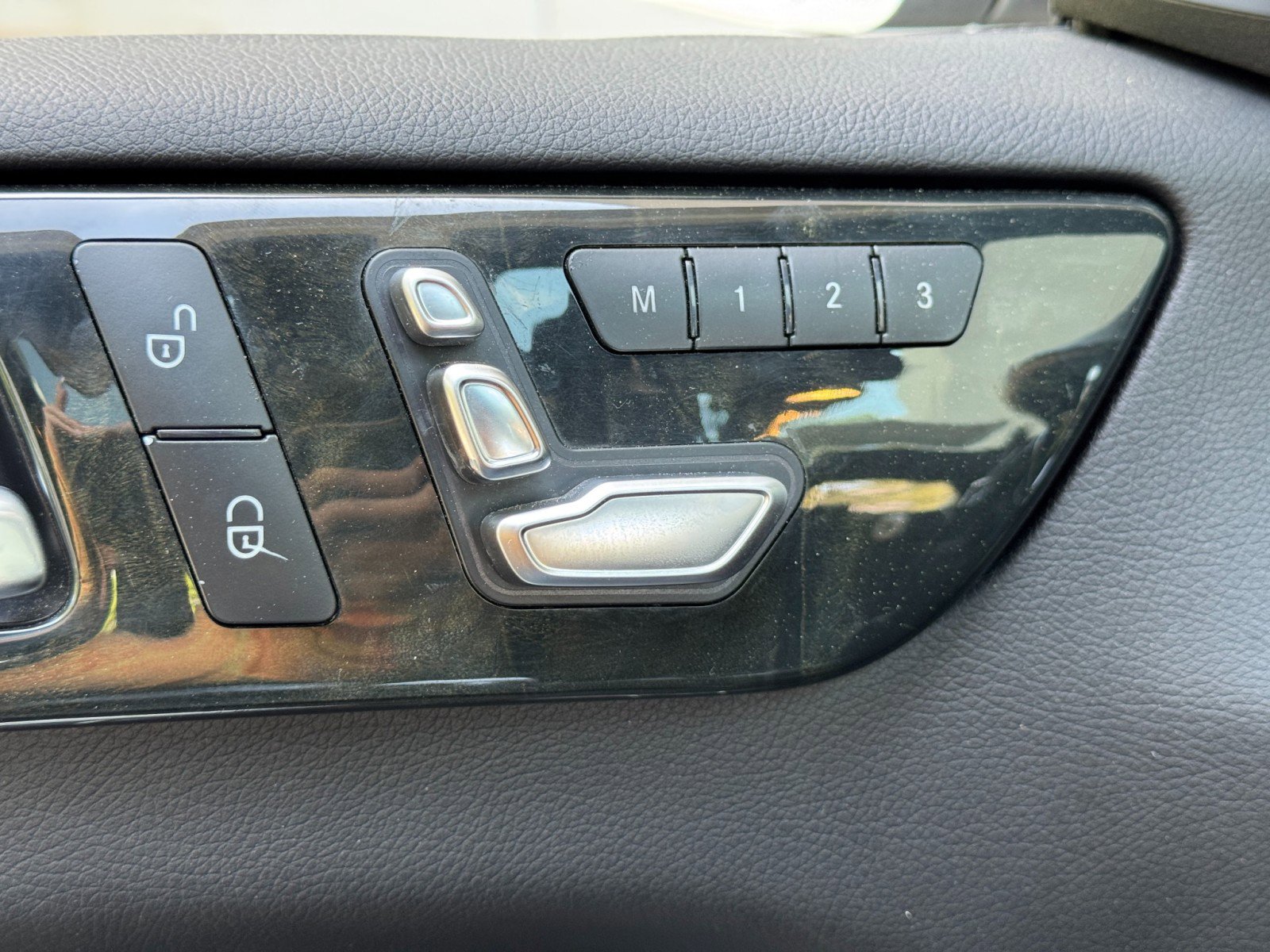Used 2017 Mercedes-Benz GLE 350 image 17