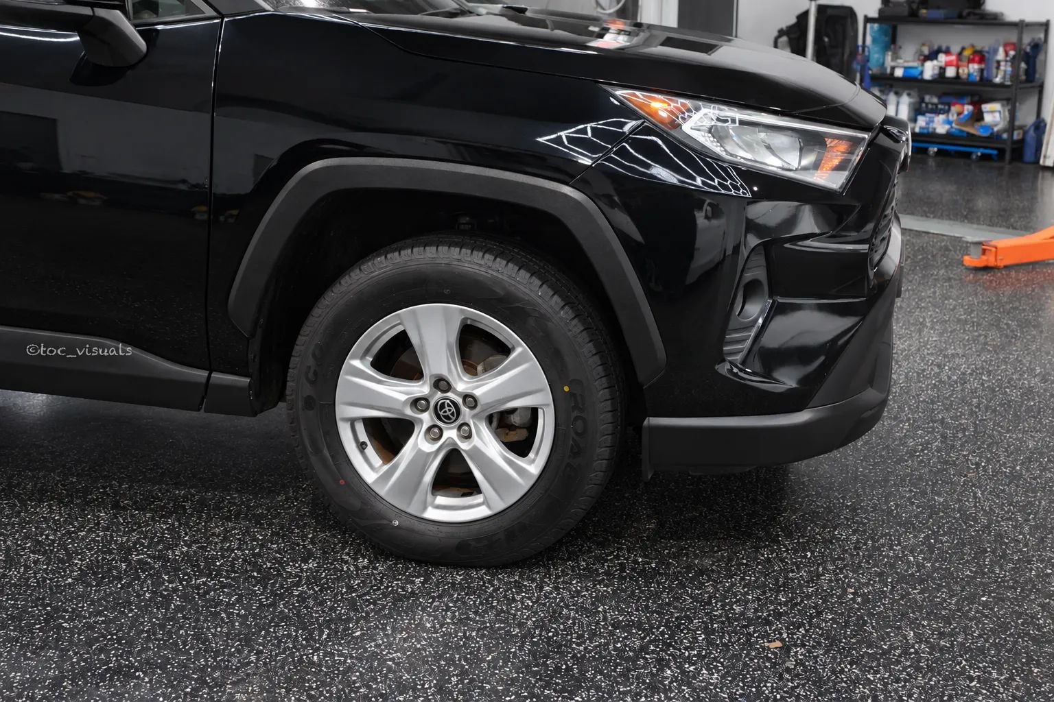 Used 2021 Toyota RAV4 XLE AWD/4WD image 18