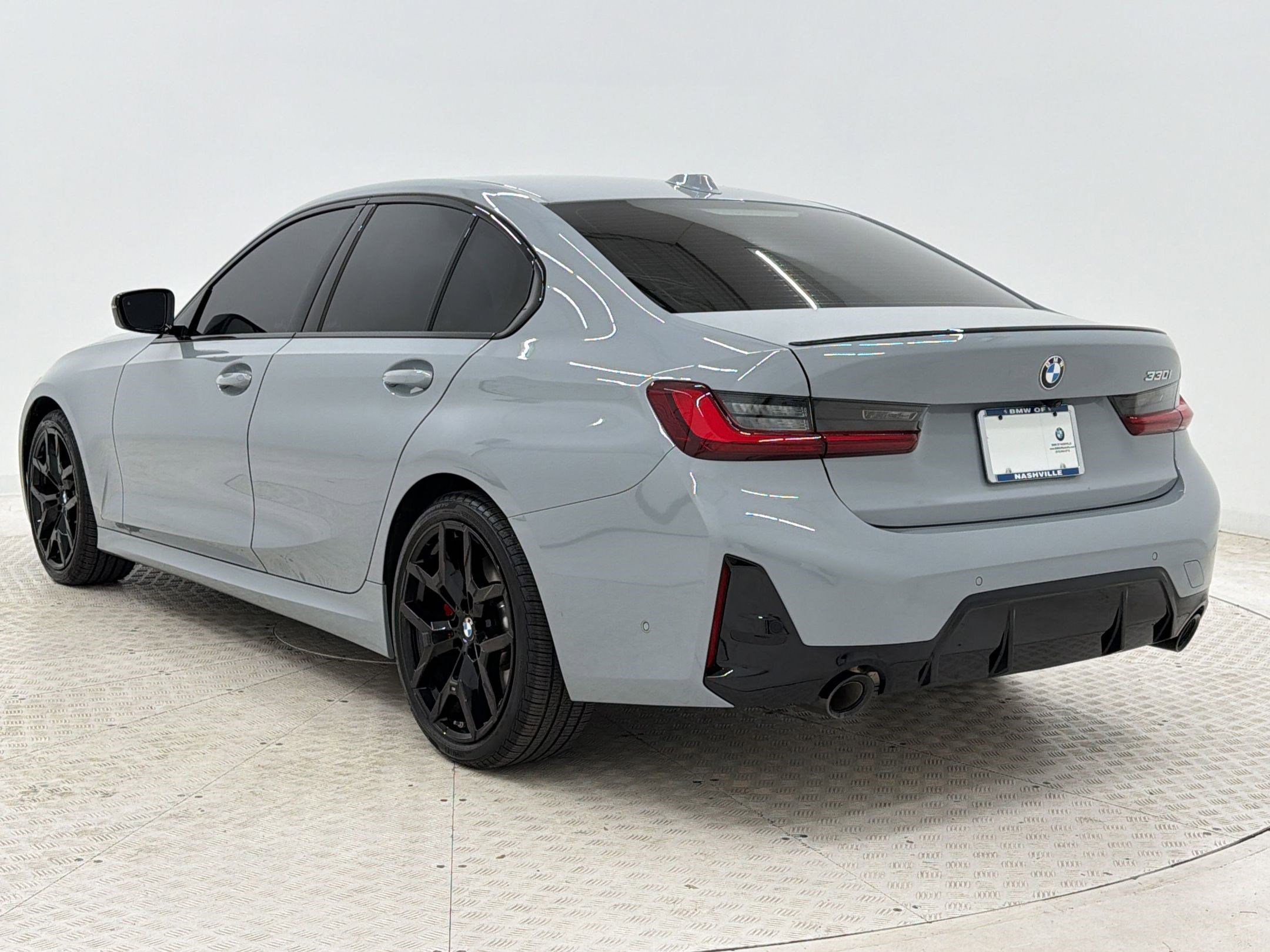 Certified 2026 BMW 330i Sedan w/ M Sport Package image 3