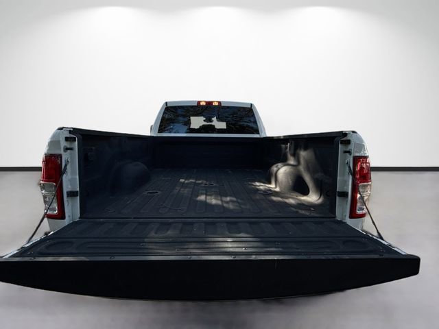 Used 2024 RAM 3500 Big Horn AWD/4WD image 13
