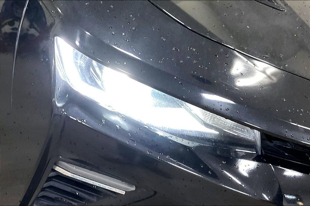 Used 2017 Chevrolet Camaro SS RWD image 27