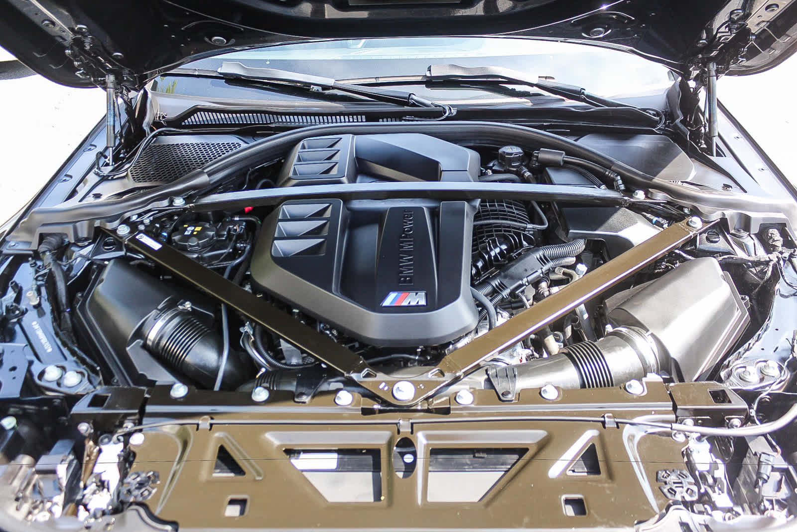 Used 2023 BMW M2 RWD image 35