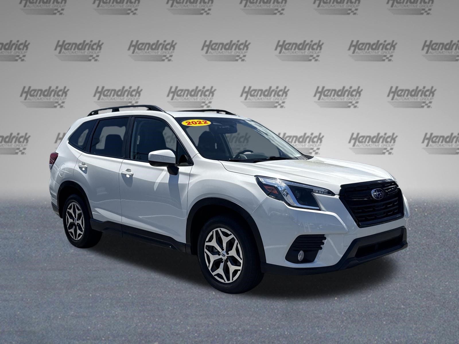 Used 2022 Subaru Forester Premium AWD/4WD image 2