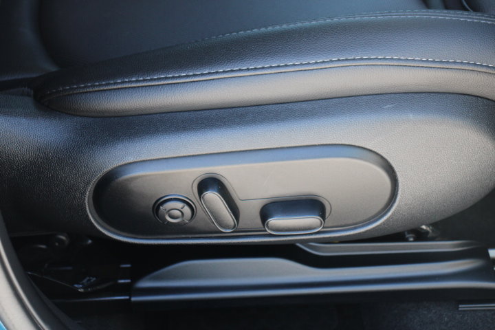 Used 2019 MINI Cooper Countryman SE w/ Premium Package image 20