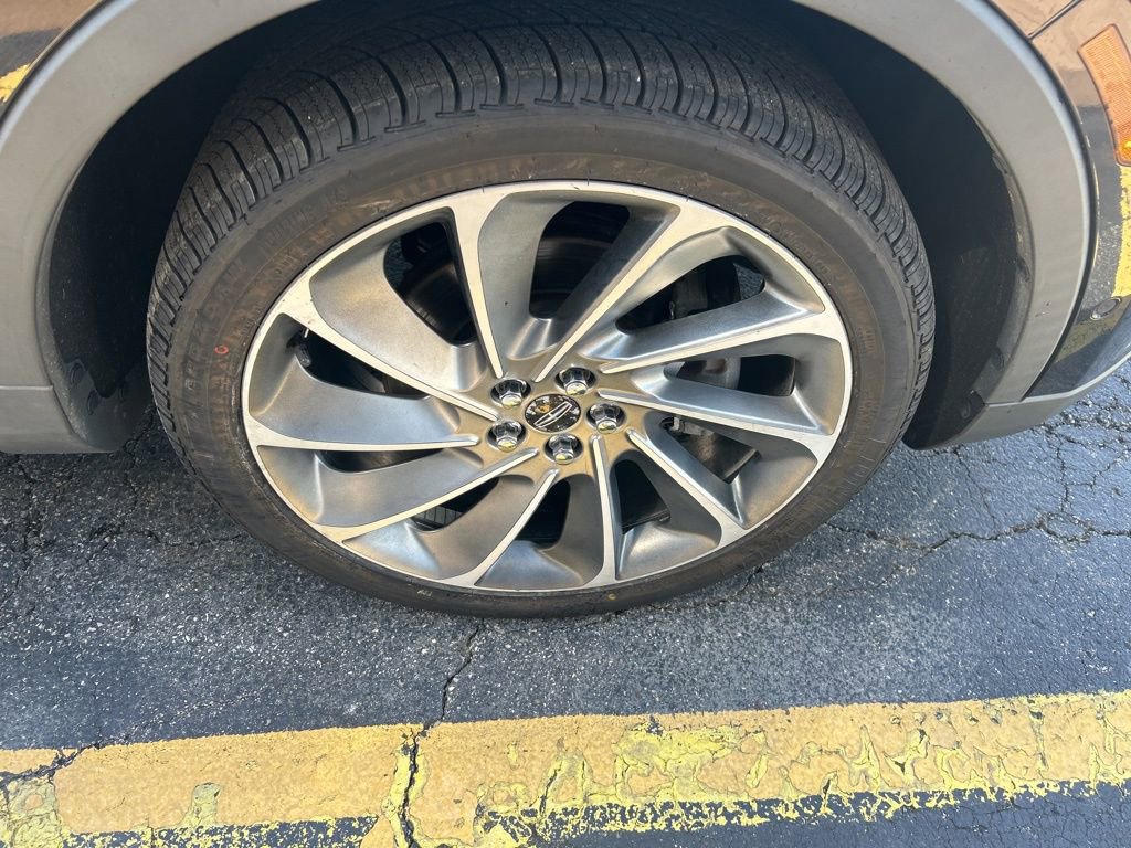 Used 2019 Lincoln Nautilus Reserve w/ Ultimate Package AWD/4WD image 34