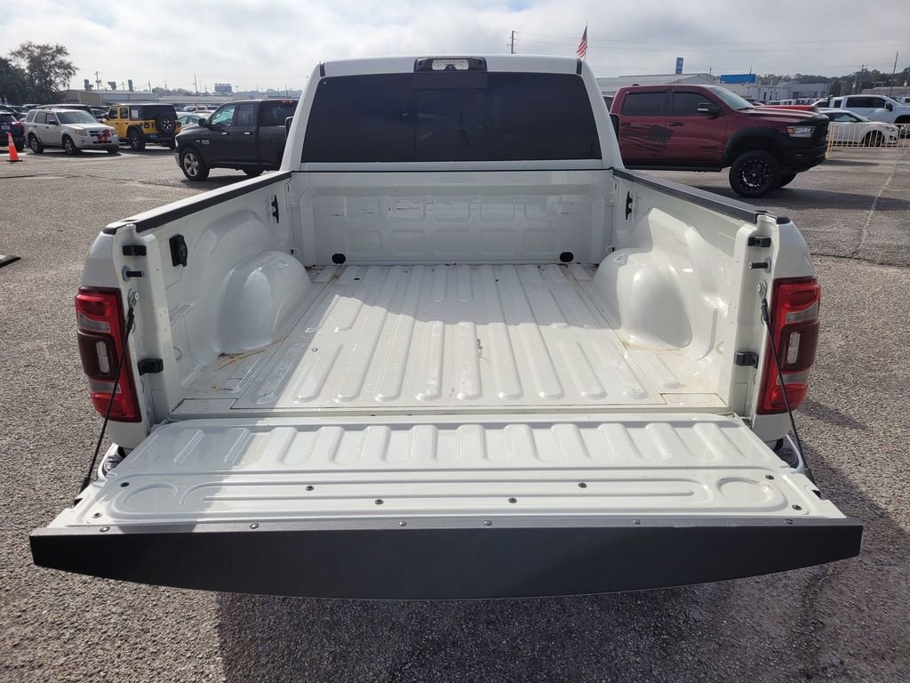 Used 2024 RAM 2500 Limited image 30