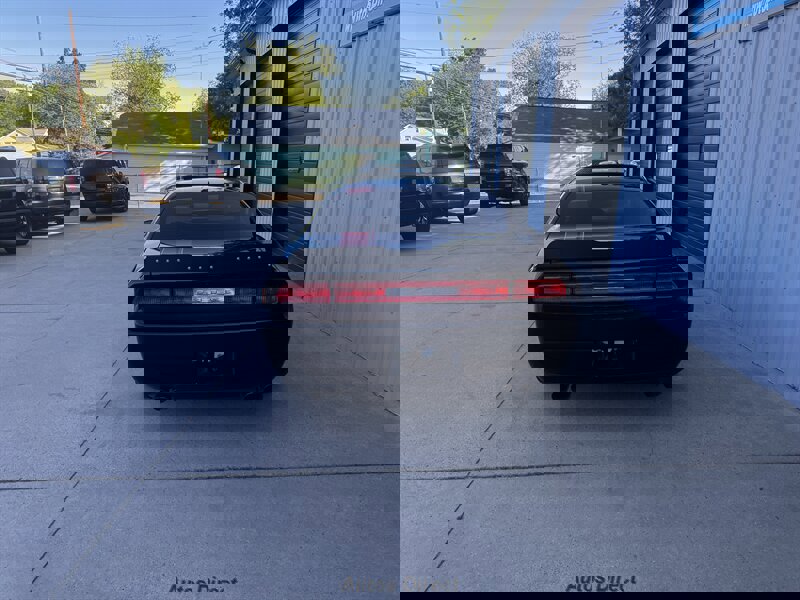 Used 2012 Dodge Challenger SRT8 image 23