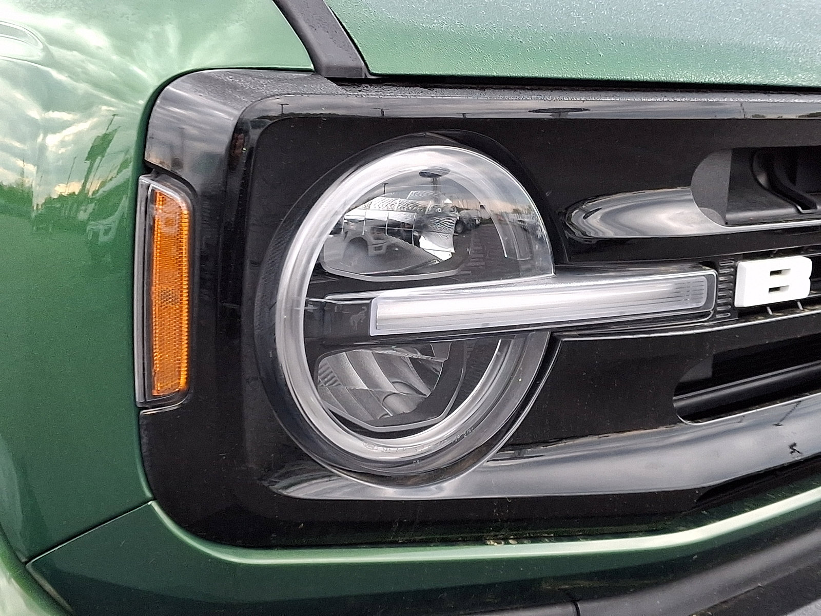 Used 2025 Ford Bronco Outer Banks AWD/4WD image 9