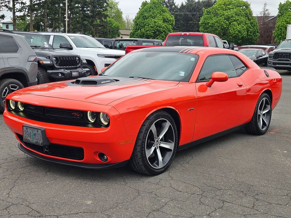Used 2016 Dodge Challenger R/T Plus RWD image 3