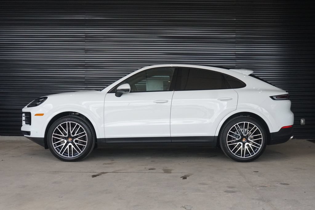 New 2026 Porsche Cayenne Coupe AWD/4WD image 2