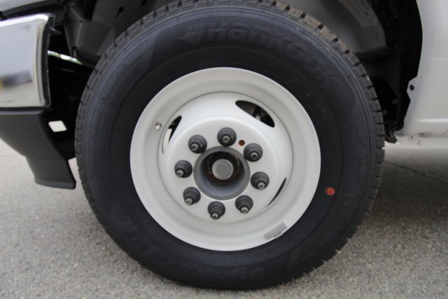 New 2025 Ford E-350 and Econoline 350 Super Duty w/ Driver's Safety Package image 15