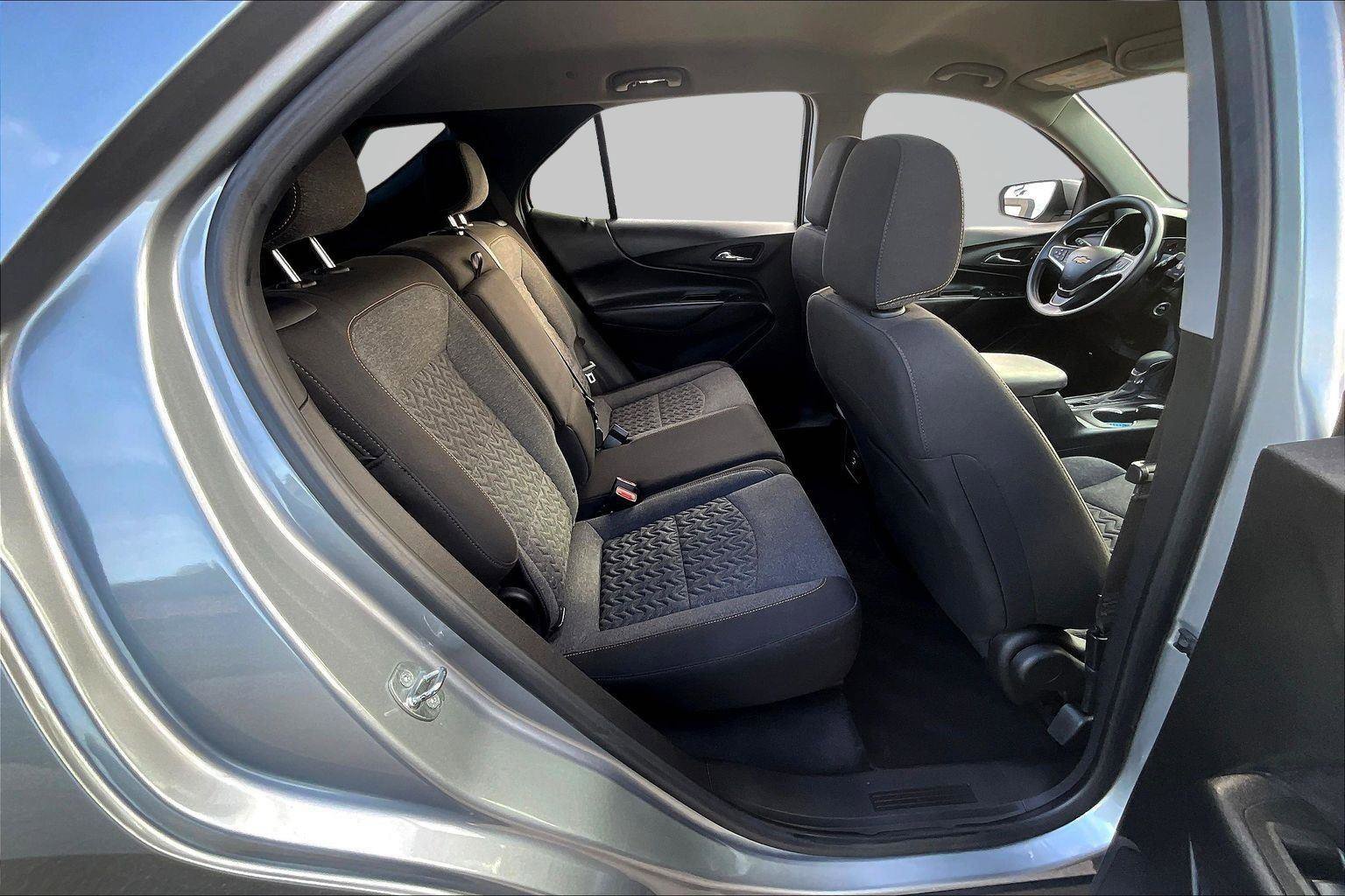 Used 2023 Chevrolet Equinox LT image 27
